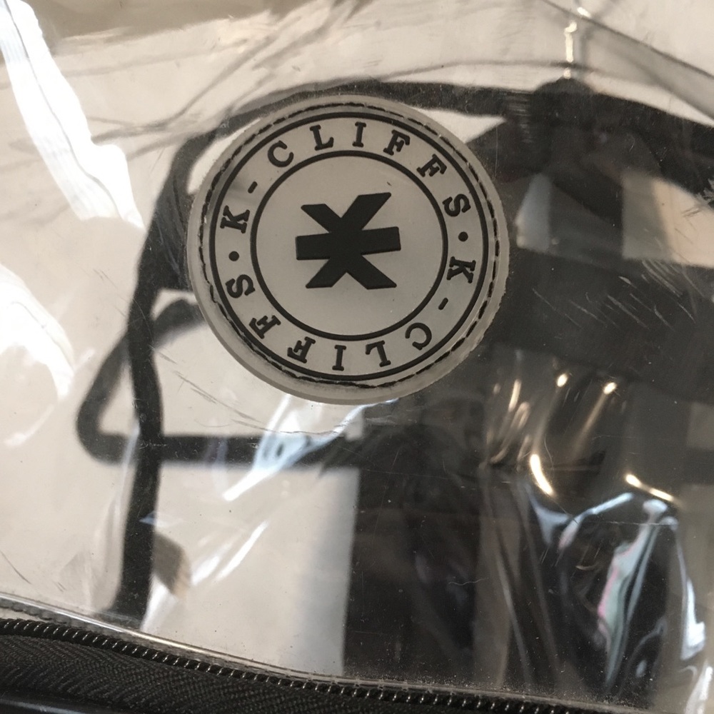 Large clear backpack - Picture 3 of 5
